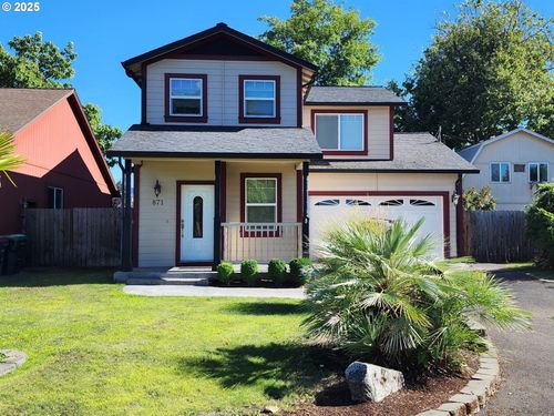 871 Marshall Ave, Medford, OR, 97501-4048 | Card Image