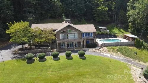 670 Picnic Way, Murphy, NC, 28906-7063 | Card Image