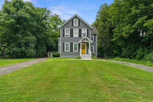 281 Violet Ave, Poughkeepsie, NY, 12601-1237 | Card Image