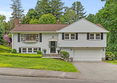 29 Brook St, Wellesley, MA, 02482-6617 | Card Image