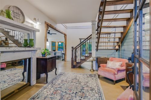 1100 Green Acres Dr, Wimberley, TX, 78676-5034 | Card Image