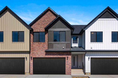 1003-201 Cooperswood Green Sw, Airdrie, AB, T3B3Y6 | Card Image