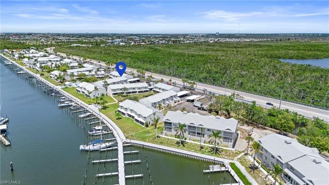 APT-159 - 18054 San Carlos Blvd, Townhouse with 2 bedrooms, 3 bathrooms and null parking in FORT MYERS BEACH FL | Image 37