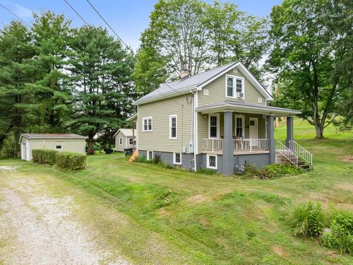 35 Lyle Rd, Wheeling, WV, 26003-6749 | Card Image