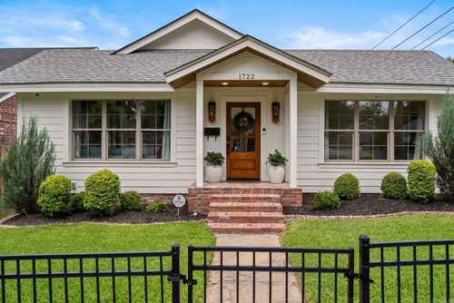 1722 N Polk St, Little Rock, AR, 72207-5330 | Card Image