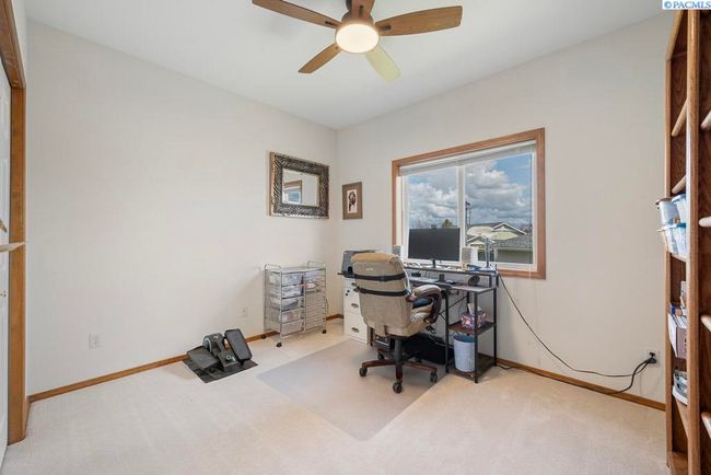 1545 Capri Ct, Condo with 4 bedrooms, 3 bathrooms and null parking in Pullman WA | Image 23