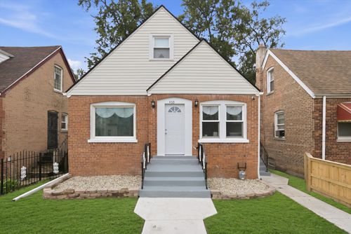 433 W 100th St, Chicago, IL, 60628-1957 | Card Image