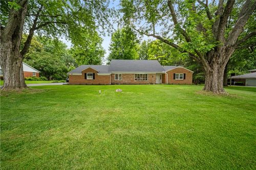 2196 Merrimont Dr, Troy, OH, 45373-4426 | Card Image