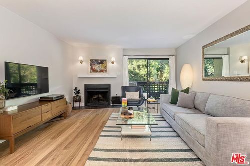 215-2018 Griffith Park Boulevard, Los Angeles, CA, 90039 | Card Image