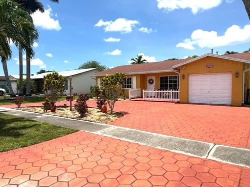 11420 Nw 39th Pl, Sunrise, FL, 33323-1155 | Card Image