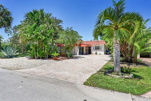 2375 Se 6th St, Pompano Beach, FL, 33062-6015 | Card Image