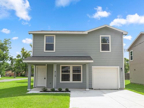 312 N Orange St, Sweeny, TX, 77480-2534 | Card Image