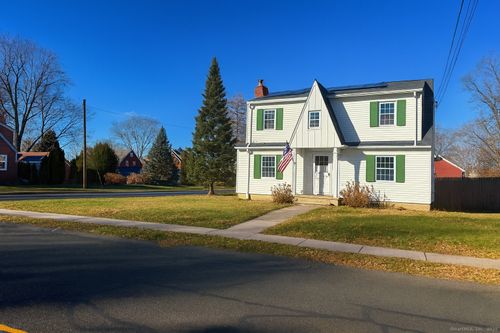 118 Maple Ave, Windsor, CT, 06095-2929 | Card Image