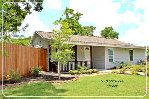 528 Prairie St, Columbus, TX, 78934 | Card Image