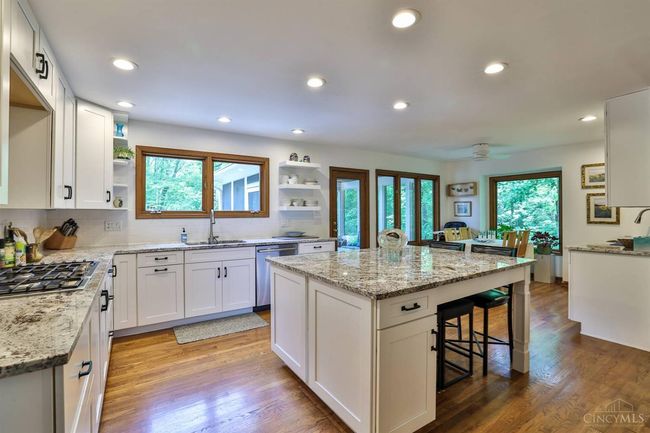 9396 Kemper Grove Ln, House other with 4 bedrooms, 4 bathrooms and null parking in Symmes Twp OH | Image 16