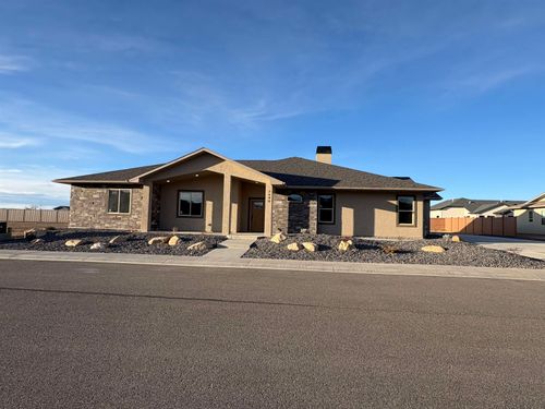 2640 Tiger Eye Ln, Grand Junction, CO, 81506-1784 | Card Image
