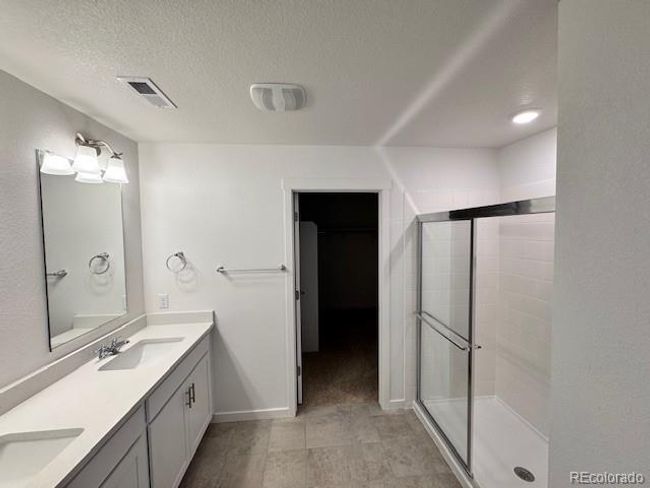 18328 Prince Hill Cir, House other with 4 bedrooms, 3 bathrooms and 2 parking in Parker CO | Image 8