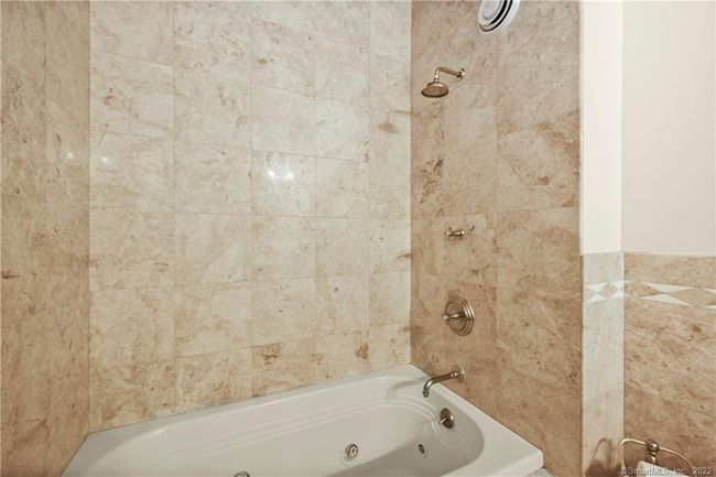 Primary Bath | Image 22