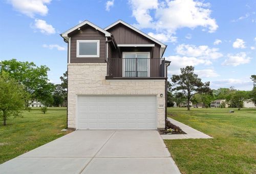 13035 Centaurus Ct, Willis, TX, 77318-5027 | Card Image