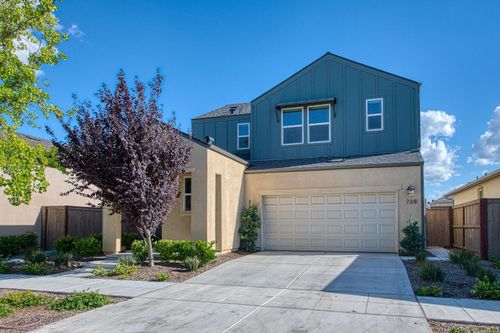 738 Katelyn Avenue, Madera, CA, 93636 | Card Image