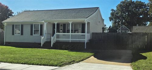 14 Woodland St, Portsmouth, VA, 23702-3028 | Card Image