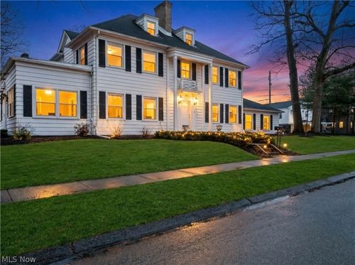 28 Jennette Dr, Youngstown, OH, 44512-1545 | Card Image