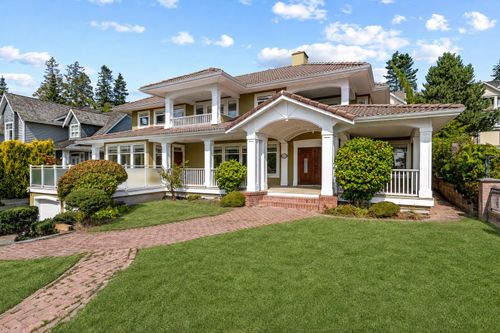 13477 13a Ave, Surrey, BC, V4A1C5 | Card Image