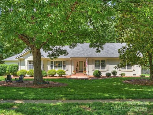7022 Lancer Dr, Charlotte, NC, 28226-7614 | Card Image
