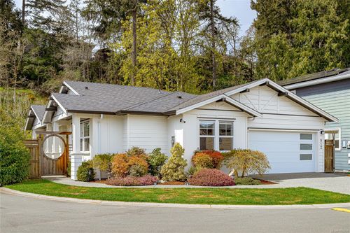 912 Randall Pl, Langford, BC, V9B5W1 | Card Image