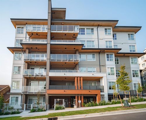 204-723 Grover Ave, Coquitlam, BC, V3J0L9 | Card Image