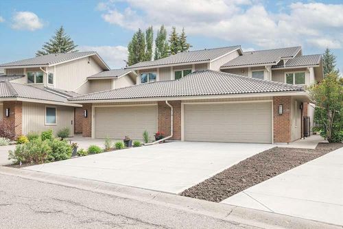 258-20 Midpark Cres Se, Calgary, AB, T2X1P3 | Card Image