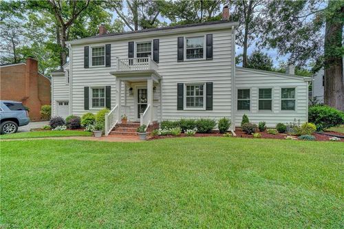 208 Battersea Rd, Norfolk, VA, 23503-3417 | Card Image