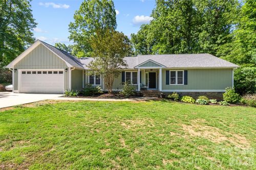 1081 Orchard Dr, Fort Mill, SC, 29715-2173 | Card Image