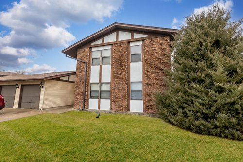 258-4122 193rd St, Country Club Hills, IL, 60478-5864 | Card Image