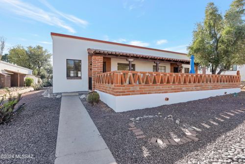 a-211 W Camino Alameda, Green Valley, AZ, 85614 | Card Image
