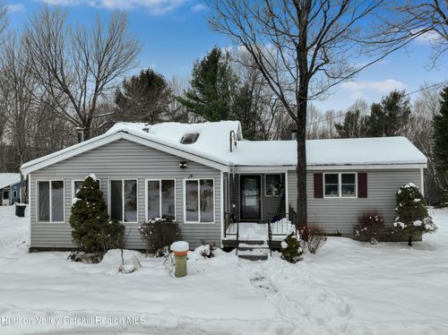 105 Fern Ln, Jefferson, NY, 12093-4012 | Card Image