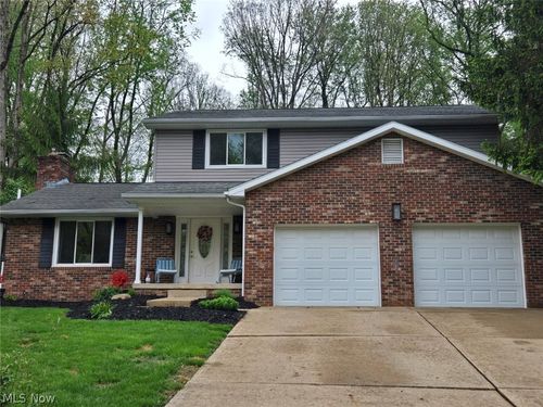 5321 Swepstone St Nw, Canton, OH, 44708-3256 | Card Image
