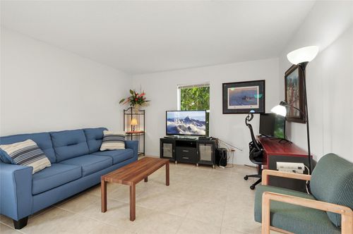 3-2210 S 34th St, Fort Pierce, FL, 34947-4509 | Card Image