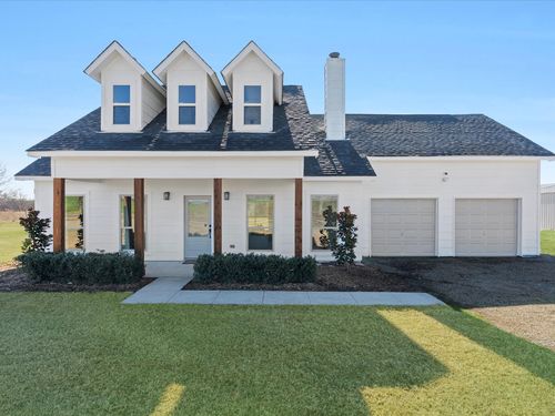 828 Old Tioga Rd, Gunter, TX, 75058-2079 | Card Image