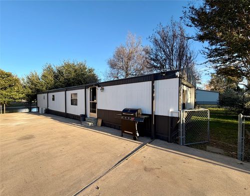 3407 Samoan Ct, Granbury, TX, 76048-6121 | Card Image