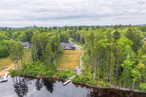 195 Middle Lake South Road, Vaughan, NS, B0N2T0 | Card Image
