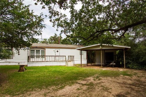 427 Yegua Creek Ln, Somerville, TX, 77879-5682 | Card Image