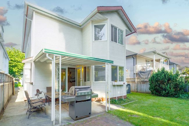 Back of property with a patio area | Image 11
