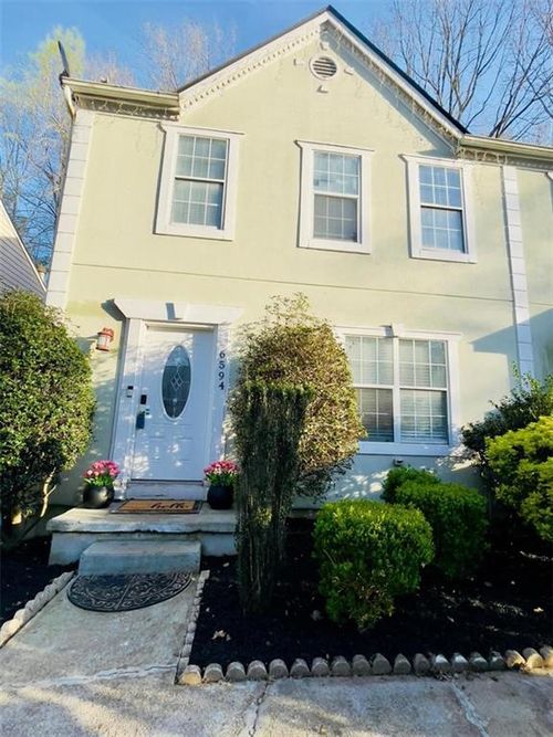 6594 Meadow Green Cir, Peachtree Corners, GA, 30092-5211 | Card Image