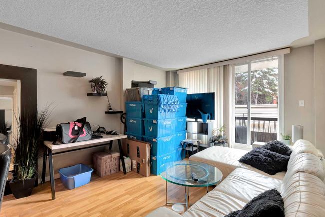 303 - 1129 Cameron Avenue Sw, Home with 1 bedrooms, 1 bathrooms and 1 parking in Calgary AB | Image 9