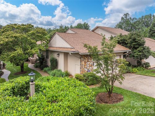 121 Deerlake Dr, Asheville, NC, 28803-3171 | Card Image