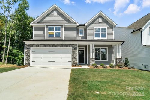 50-5103 Heathland Dr, Charlotte, NC, 28215 | Card Image