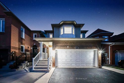 92 Black Oak Dr, Brampton, ON, L6R1B8 | Card Image
