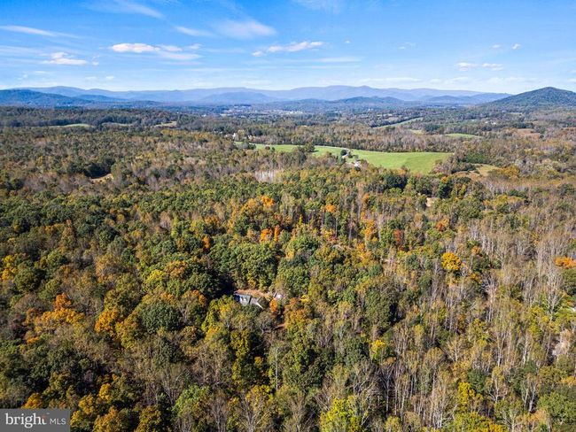 6548 Campground Ln, House other with 3 bedrooms, 4 bathrooms and null parking in CASTLETON VA | Image 60