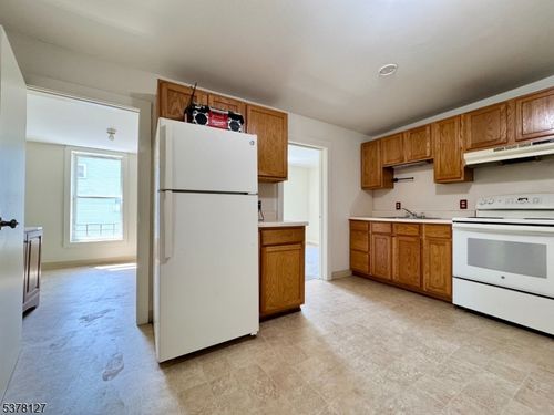 43 Vail Rd, Columbia, NJ, 07832-2818 | Card Image